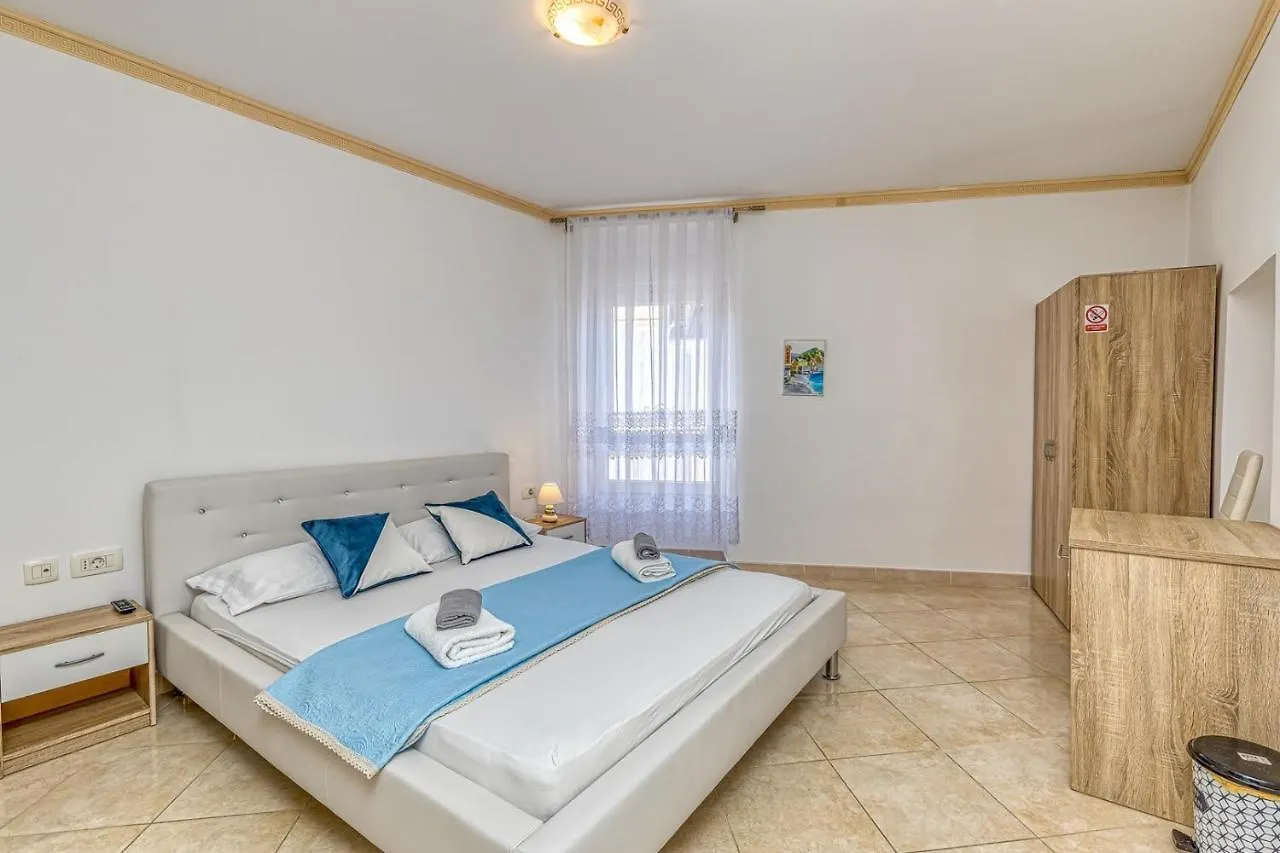 Affittacamere Rooms On Liberty Square Porec Croazia