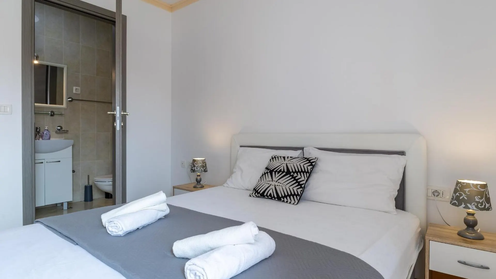 Guest house Rooms On Liberty Square Porec